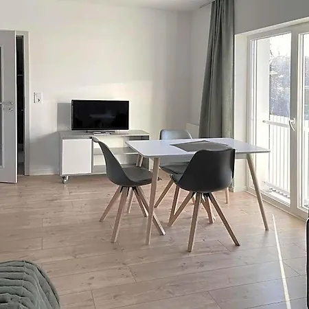 Apartahotel Board - Haus 3*