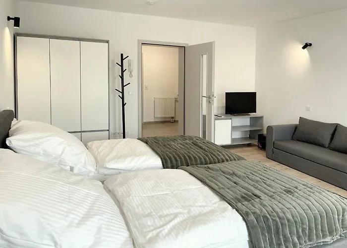 Board - Haus 3* Regensburg